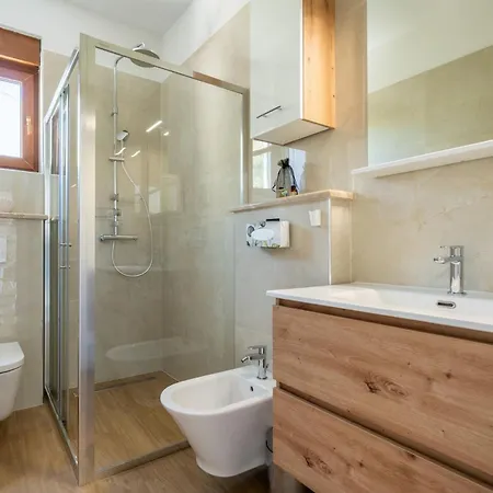 Stylisches Haus Fuer 8 Personenund 4 *