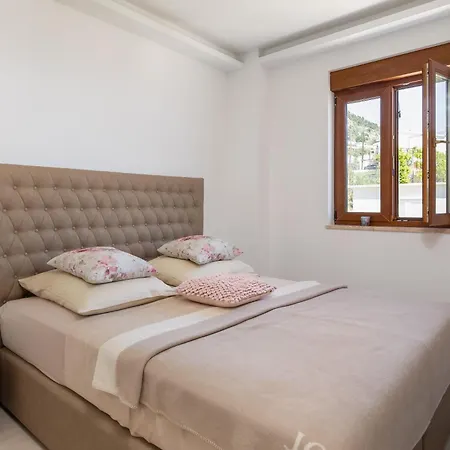 Stylisches Haus Fuer 8 Personenund 4 Casa vacanze Pisak